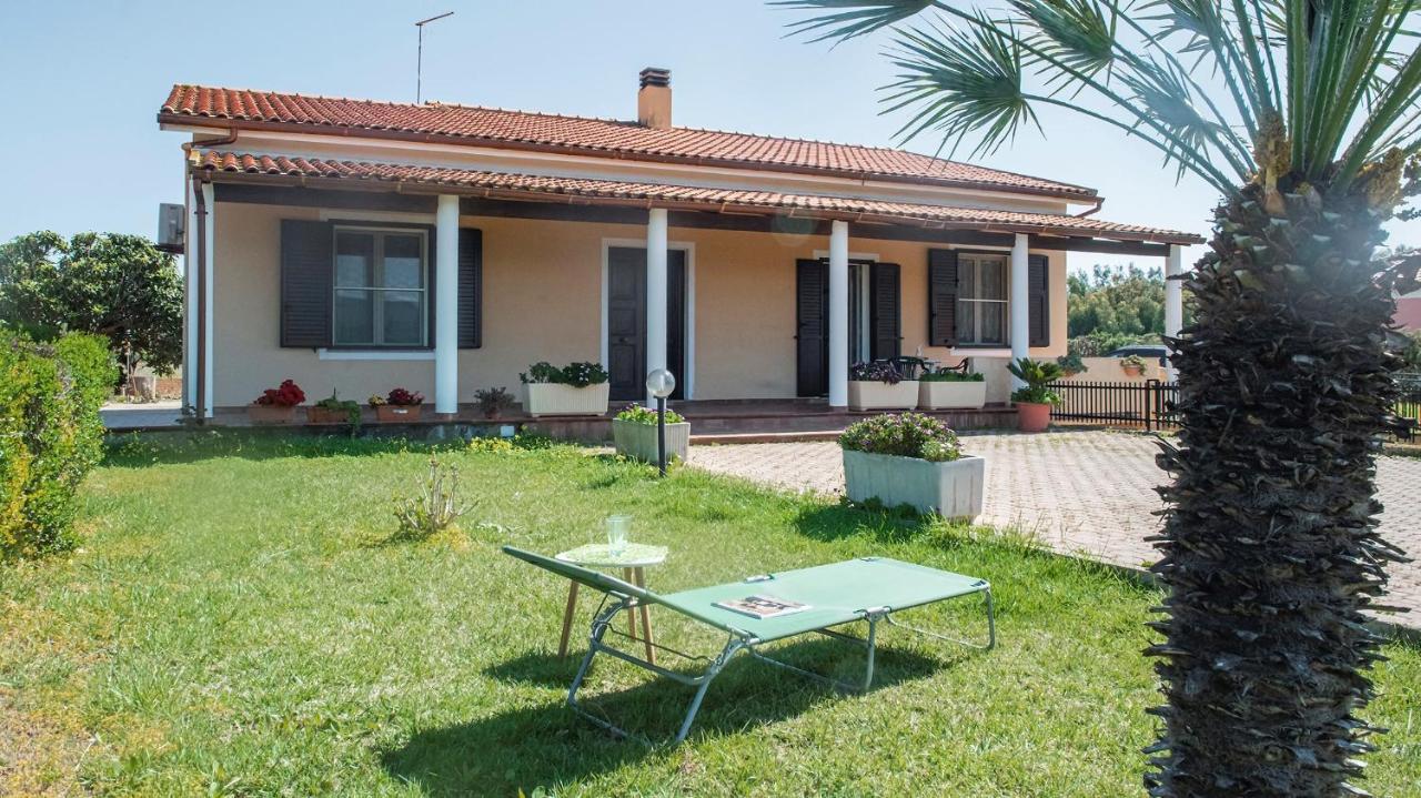Villa Cabirol Fertilia Eksteriør bilde
