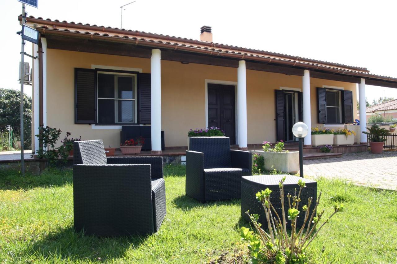 Villa Cabirol Fertilia Eksteriør bilde